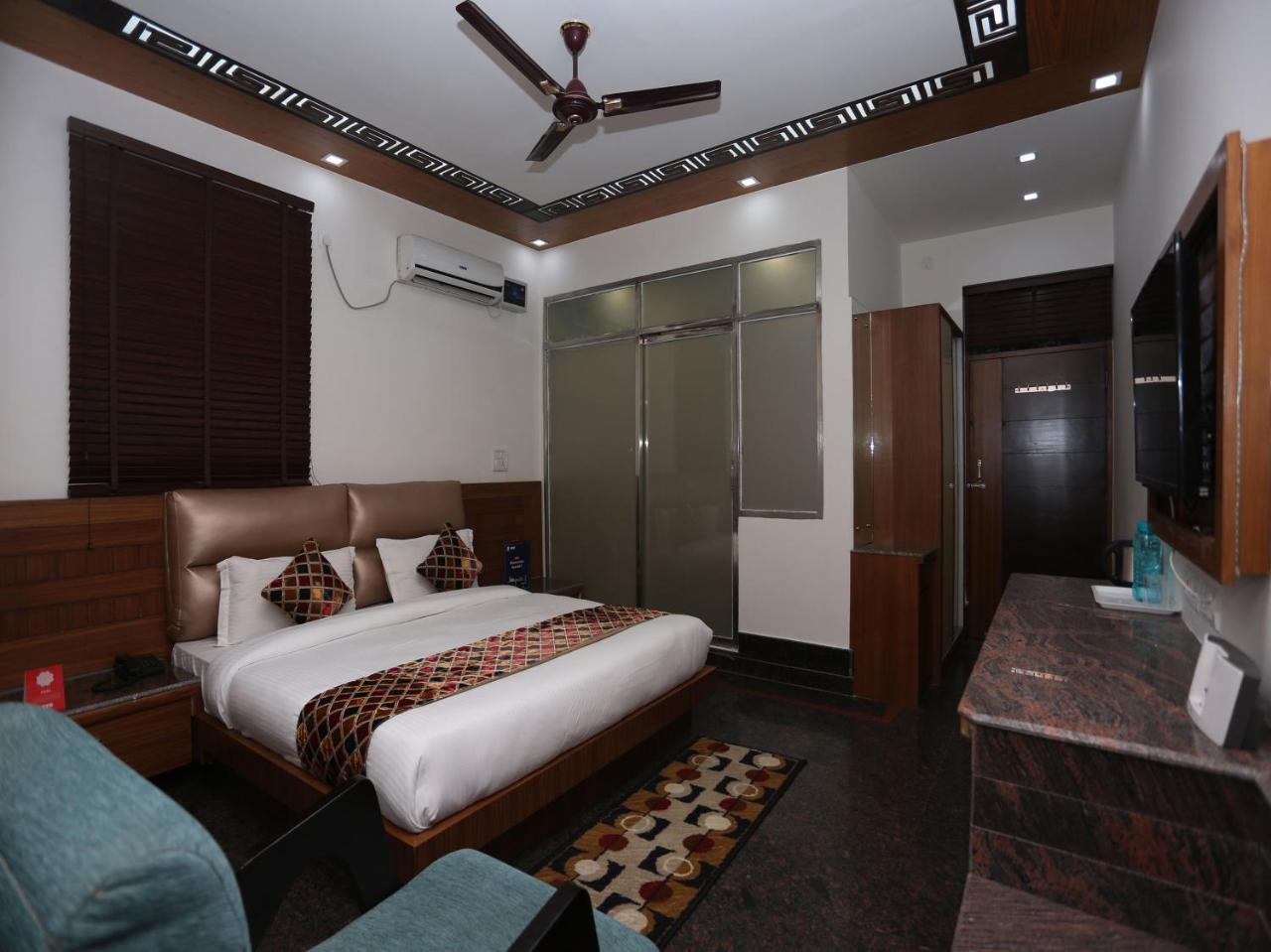 Oyo 10448 Green View Home Stay Dehradun Dış mekan fotoğraf