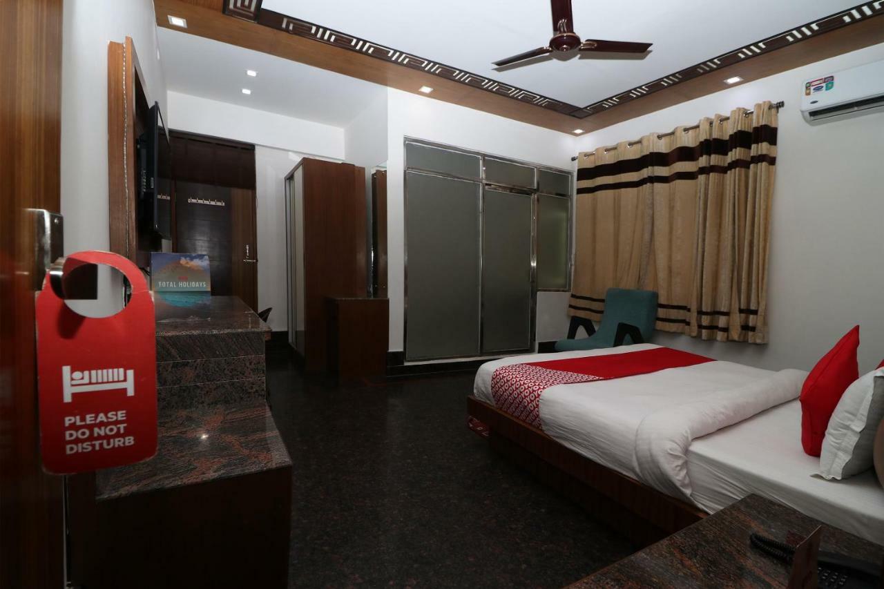 Oyo 10448 Green View Home Stay Dehradun Dış mekan fotoğraf